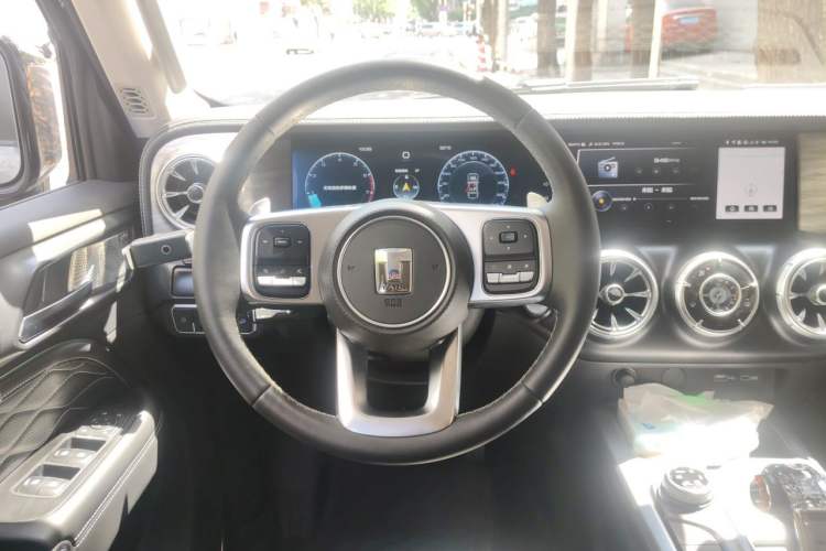Used Tank 300 2021 City Edition 2.0T—Truly Stylish Steering Wheel