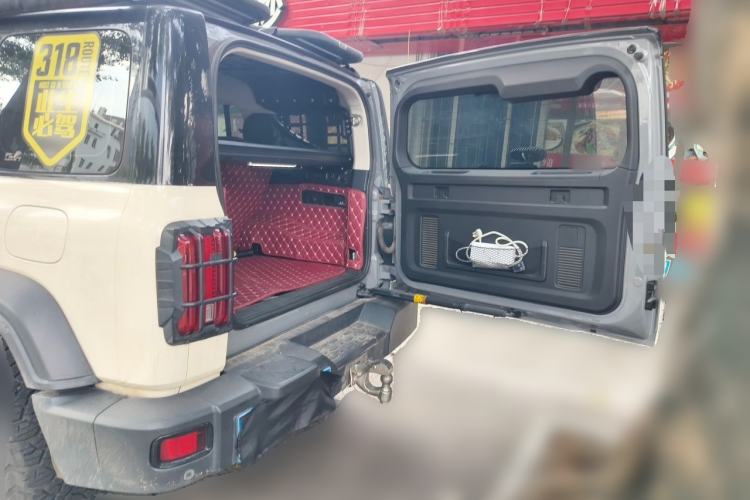Used Tank 300 2021 Off-Road Edition 2.0T Conqueror Trunk