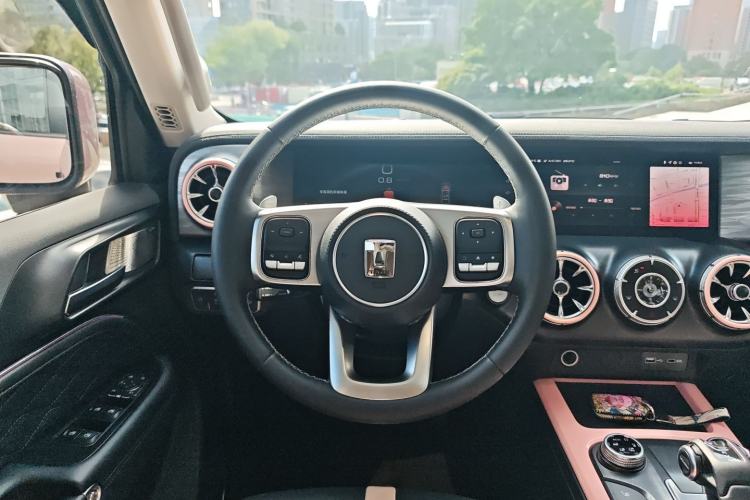 Used Tank 300 2021 City Edition 2.0T—Truly Stylish Steering Wheel