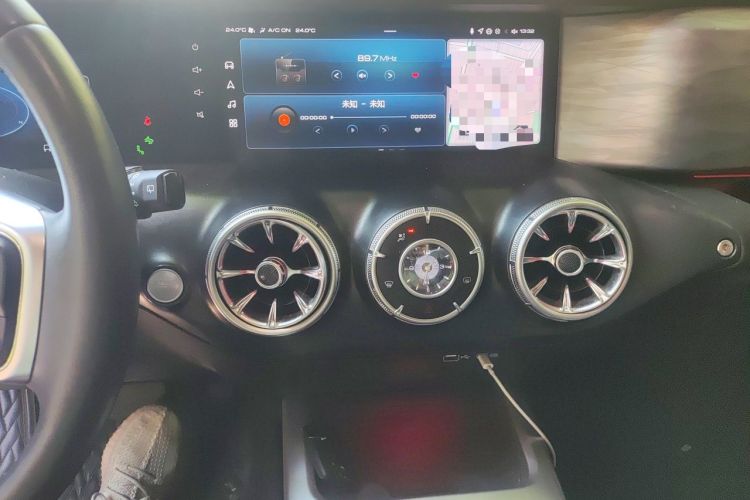 Used Tank 300 2021 City Edition 2.0T—Truly Stylish Audio And AC Panel