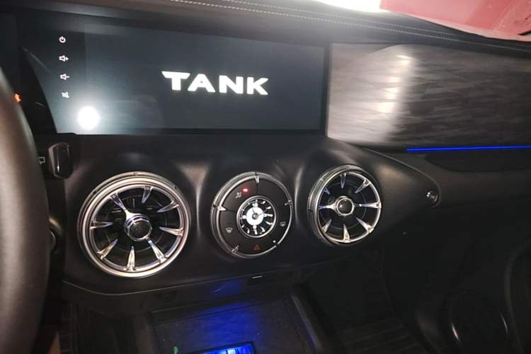 Used Tank 300 2021 Off-Road Edition 2.0T Conqueror Audio And AC Panel