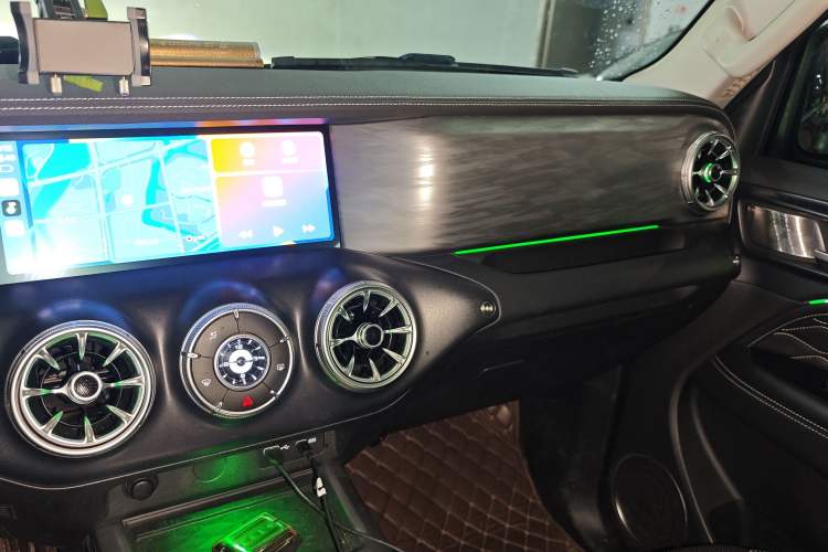Used Tank 300 2021 Off-Road Edition 2.0T Conqueror Audio And AC Panel