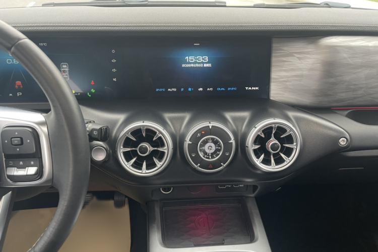 Used Tank 300 2021 City Edition 2.0T—Truly Stylish Audio And AC Panel