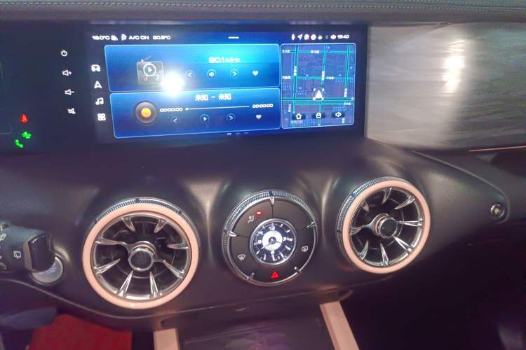 Used Tank 300 2021 City Edition 2.0T—Truly Stylish Audio And AC Panel