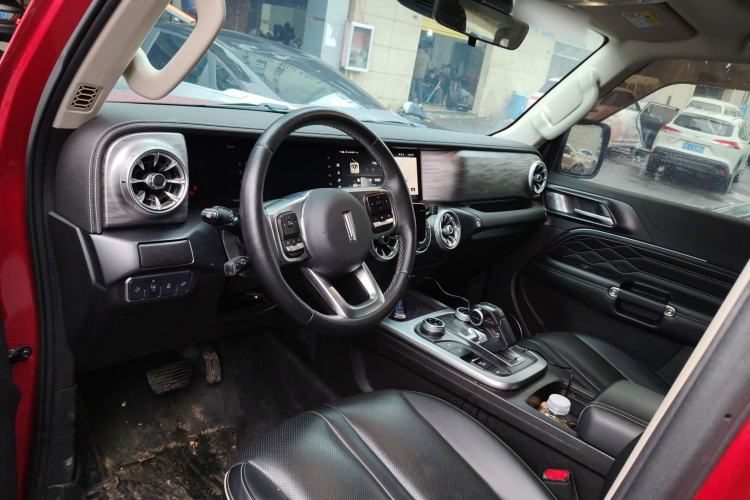 Used Tank 300 2021 Off-Road Edition 2.0T Conqueror Center Console