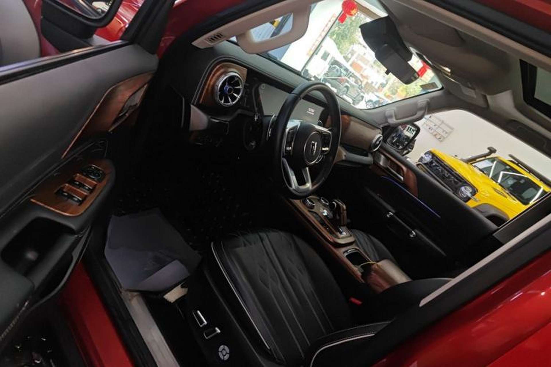 Used Tank 300 2021 Off-Road Edition 2.0T Challenger Driver Seat