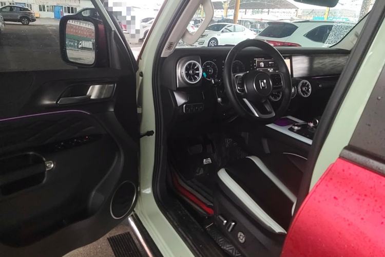 Used Tank 300 2021 City Edition 2.0T—Truly Stylish Driver Seat