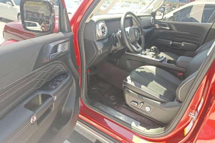 Used Tank 300 2021 City Edition 2.0T—Truly Stylish Driver Seat