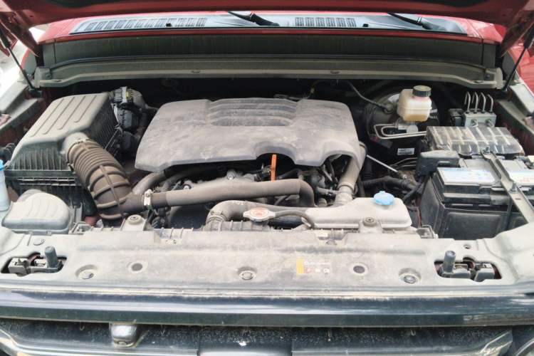 Used Tank 300 2021 City Edition 2.0T—Truly Stylish Engine Bay