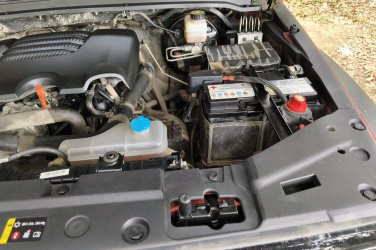Used Tank 300 2021 Off-Road Edition 2.0T Conqueror Engine Bay Left
