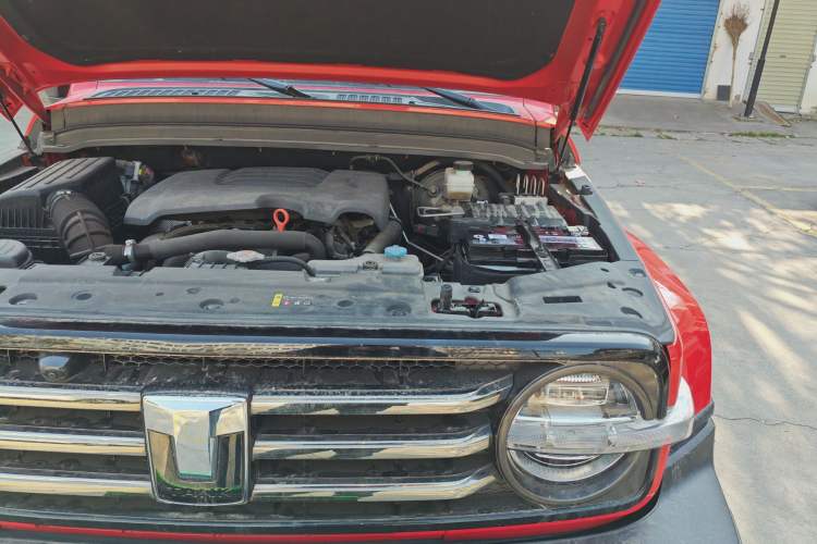 Used Tank 300 2021 City Edition 2.0T—Truly Stylish Engine Bay Left