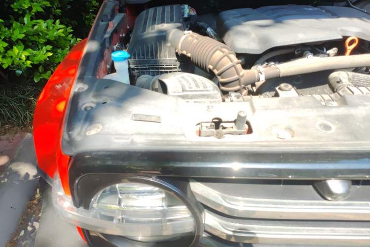 Used Tank 300 2021 City Edition 2.0T—Truly Stylish Engine Bay Right