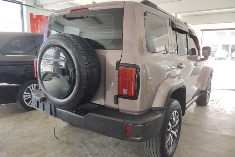 Used Tank 300 2021 City Edition 2.0T—Truly Stylish Exterior 3