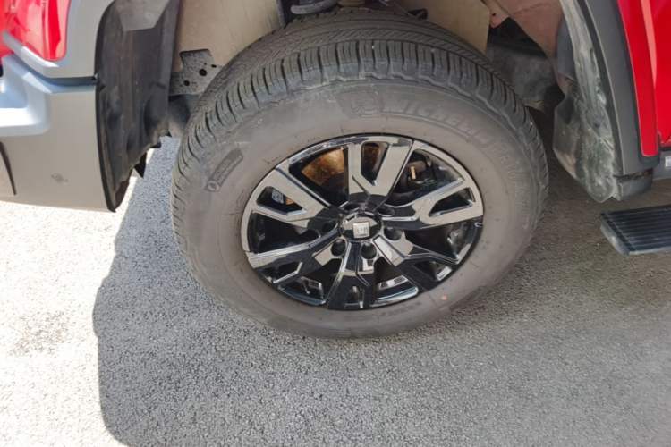 Used Tank 300 2021 City Edition 2.0T—Truly Stylish Exterior 4