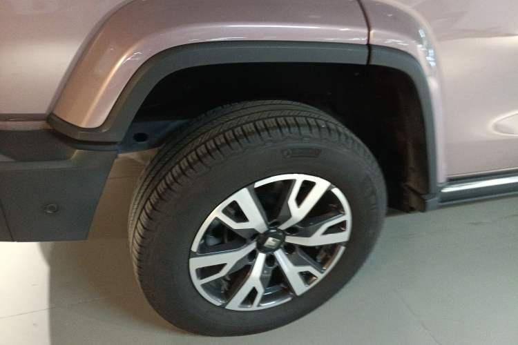 Used Tank 300 2021 City Edition 2.0T—Truly Stylish Exterior 8
