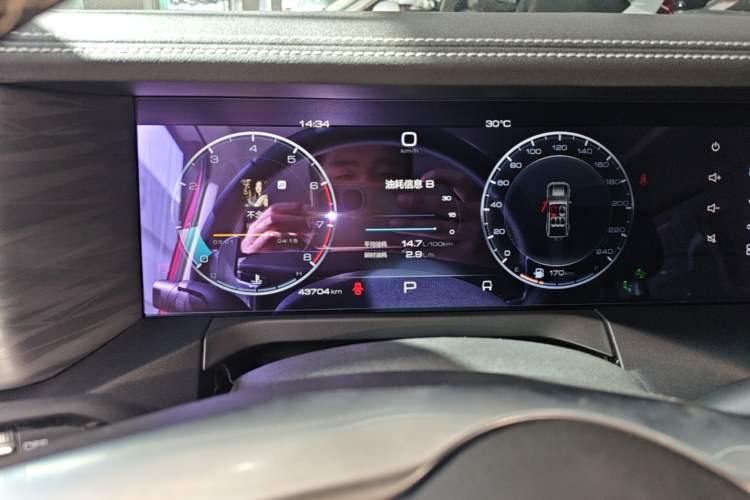 Used Tank 300 2021 City Edition 2.0T—Truly Stylish Instrument Cluster
