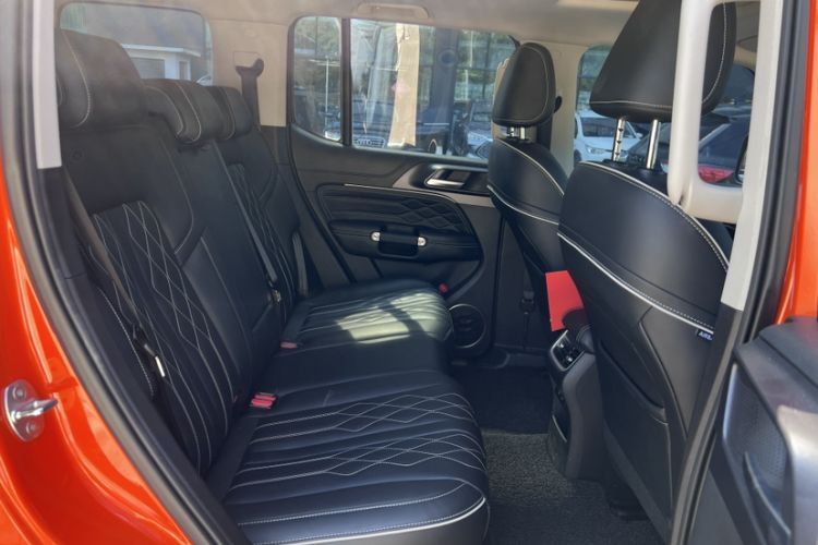 Used Tank 300 2021 Off-Road Edition 2.0T Challenger Interior 10