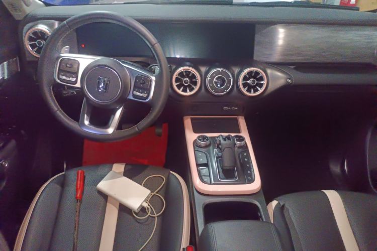 Used Tank 300 2021 City Edition 2.0T—Truly Stylish Interior 2