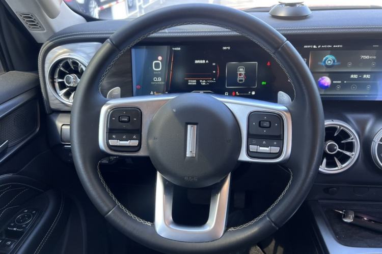 Used Tank 300 2021 Off-Road Edition 2.0T Challenger Interior 3