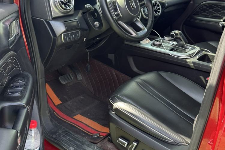 Used Tank 300 2021 City Edition 2.0T—Truly Stylish Interior 4