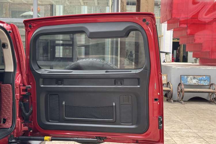 Used Tank 300 2021 City Edition 2.0T—Truly Stylish Interior 7