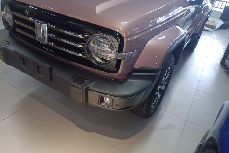 Used Tank 300 2021 City Edition 2.0T—Truly Stylish Left Front Headlight