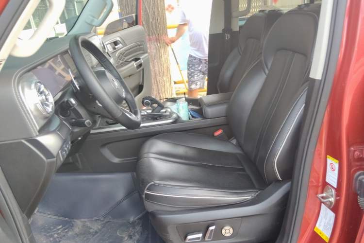 Used Tank 300 2021 Off-Road Edition 2.0T Conqueror Left Front Seat