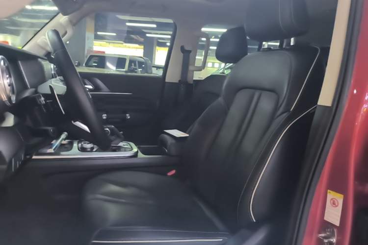 Used Tank 300 2021 Off-Road Edition 2.0T Conqueror Left Front Seat