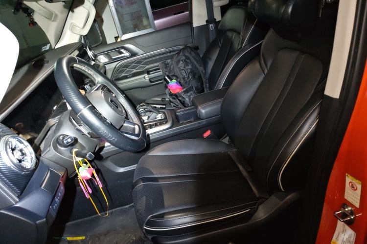 Used Tank 300 2021 Off-Road Edition 2.0T Conqueror Left Front Seat