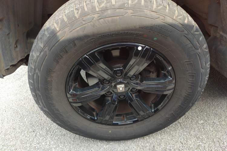 Used Tank 300 2021 Off-Road Edition 2.0T Challenger Left Front Wheel Hub