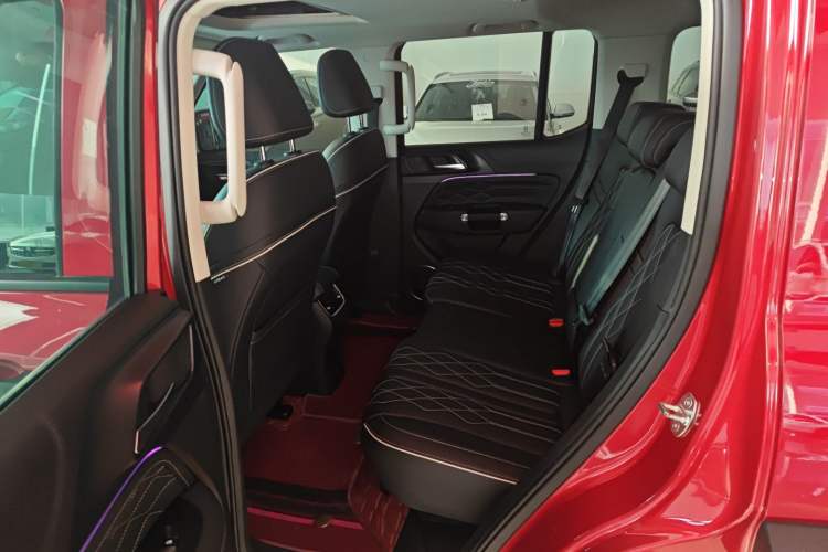 Used Tank 300 2021 Off-Road Edition 2.0T Challenger Left Rear Seat