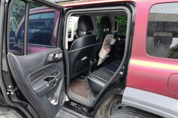 Used Tank 300 2021 Off-Road Edition 2.0T Conqueror Left Rear Seat