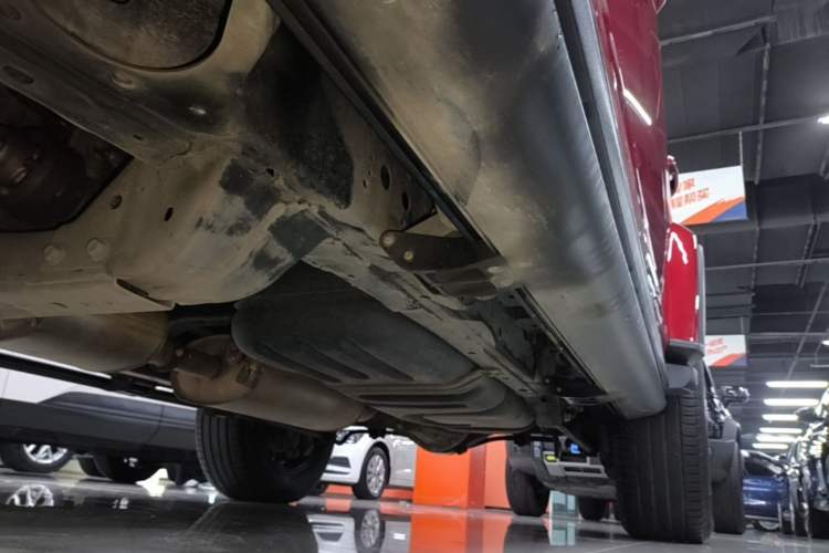 Used Tank 300 2021 City Edition 2.0T—Truly Stylish Left Side Sill