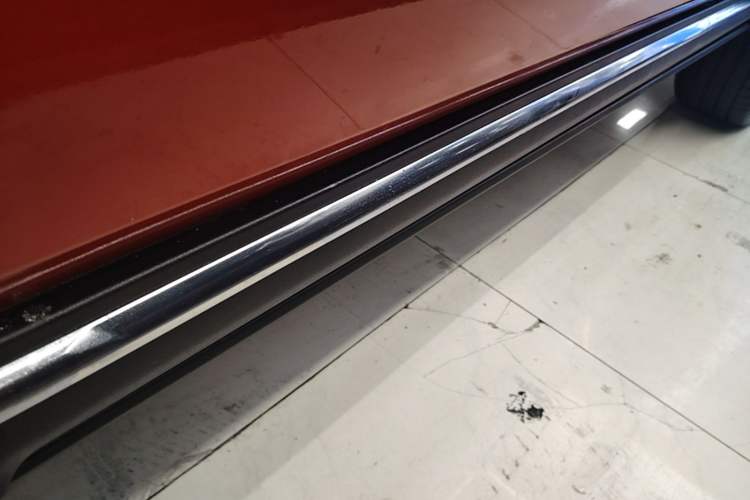 Used Tank 300 2021 City Edition 2.0T—Truly Stylish Left Side Sill