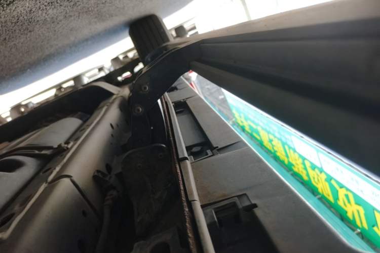 Used Tank 300 2021 City Edition 2.0T—Truly Stylish Left Side Sill