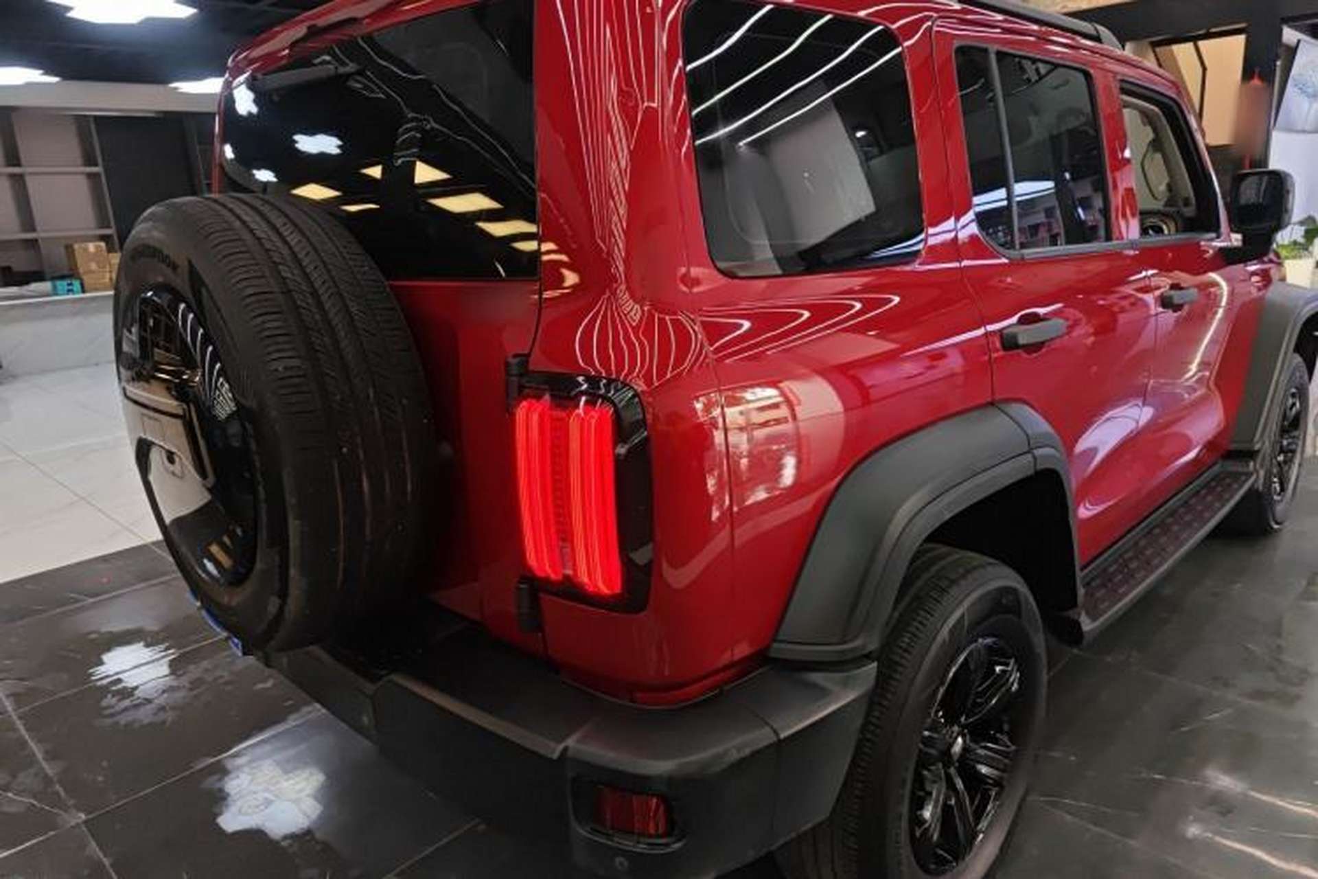 Used Tank 300 2021 Off-Road Edition 2.0T Challenger Rear Right 45 Deg
