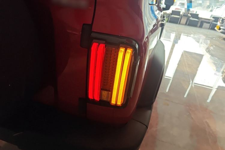 Used Tank 300 2021 Off-Road Edition 2.0T Challenger Right Rear Taillight