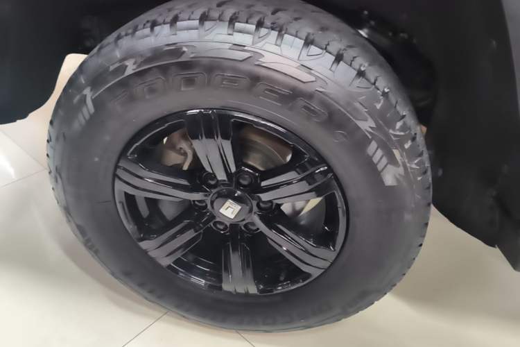 Used Tank 300 2021 Off-Road Edition 2.0T Conqueror Right Rear Wheel Hub