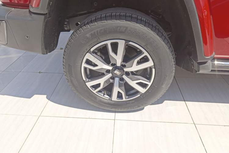 Used Tank 300 2021 City Edition 2.0T—Truly Stylish Right Rear Wheel Hub