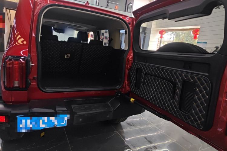 Used Tank 300 2021 Off-Road Edition 2.0T Challenger Trunk