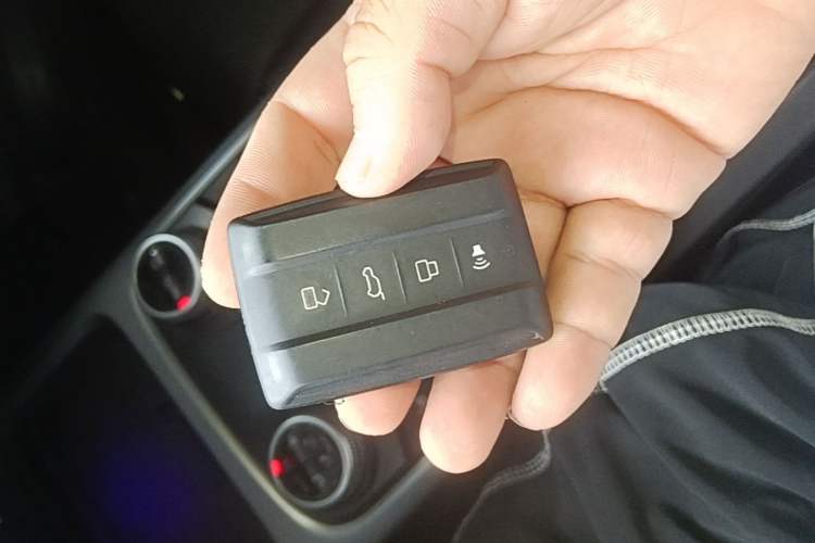 Used Tank 300 2021 City Edition 2.0T—Truly Stylish Vehicle Key
