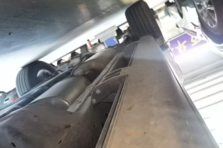 Used Tank 300 2021 City Edition 2.0T—Truly Stylish Right Side Sill