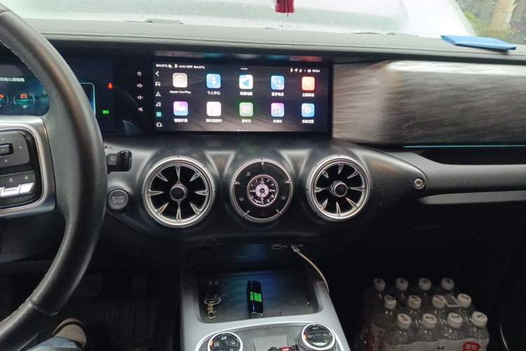 Used Tank 300 2021 Off-Road Edition 2.0T Challenger Audio And AC Panel