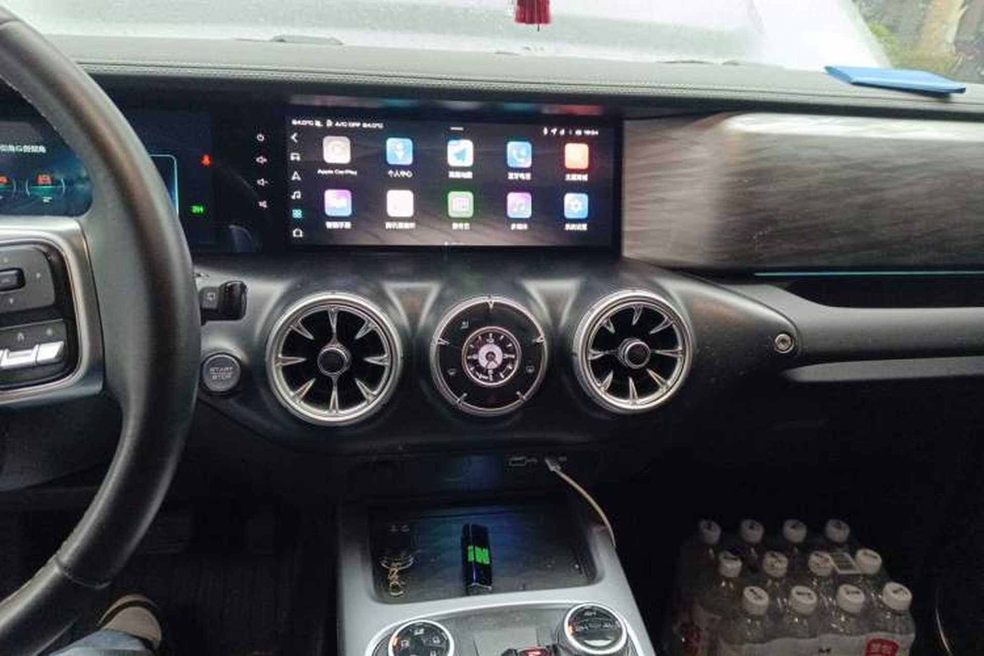Used Tank 300 2021 Off-Road Edition 2.0T Challenger Audio And AC Panel
