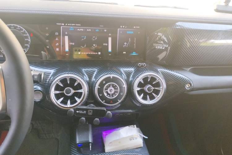 Used Tank 300 2021 Off-Road Edition 2.0T Conqueror Audio And AC Panel