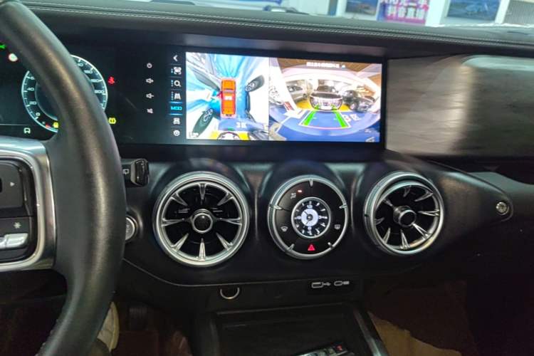 Used Tank 300 2021 Off-Road Edition 2.0T Conqueror Audio And AC Panel