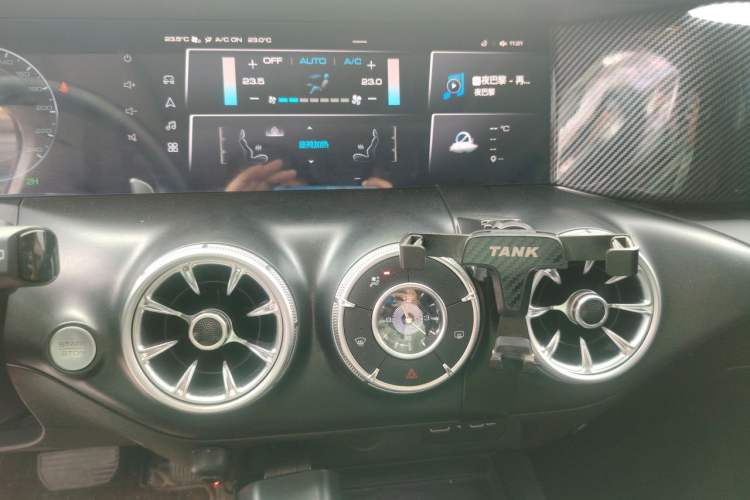 Used Tank 300 2021 Off-Road Edition 2.0T Conqueror Audio And AC Panel