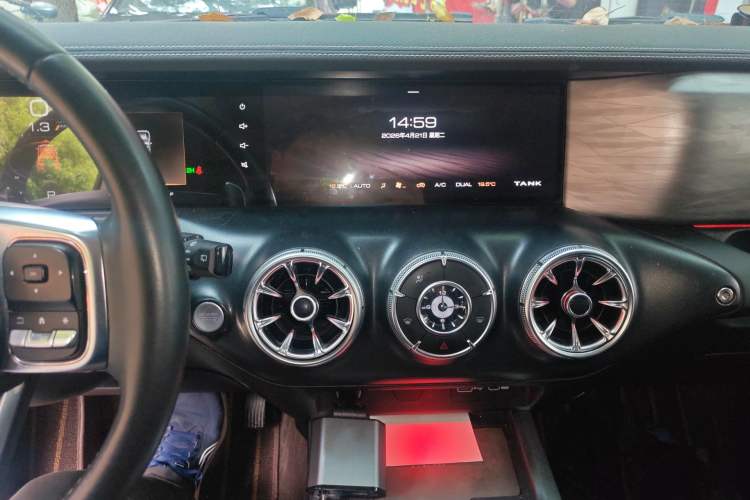 Used Tank 300 2021 Off-Road Edition 2.0T Conqueror Audio And AC Panel