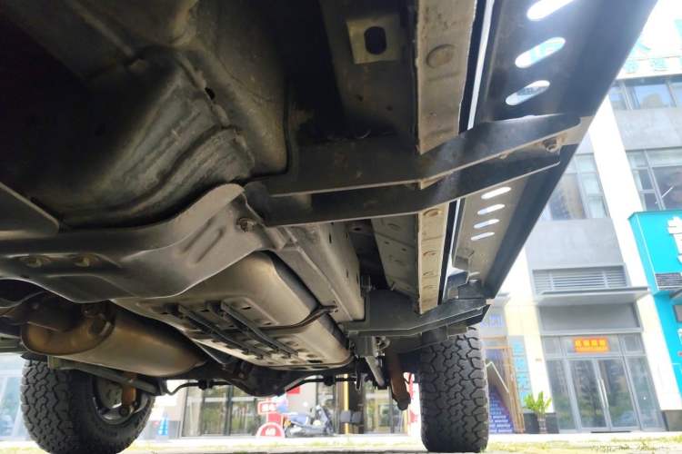 Used Tank 300 2021 Off-Road Edition 2.0T Conqueror Chassis Front Left