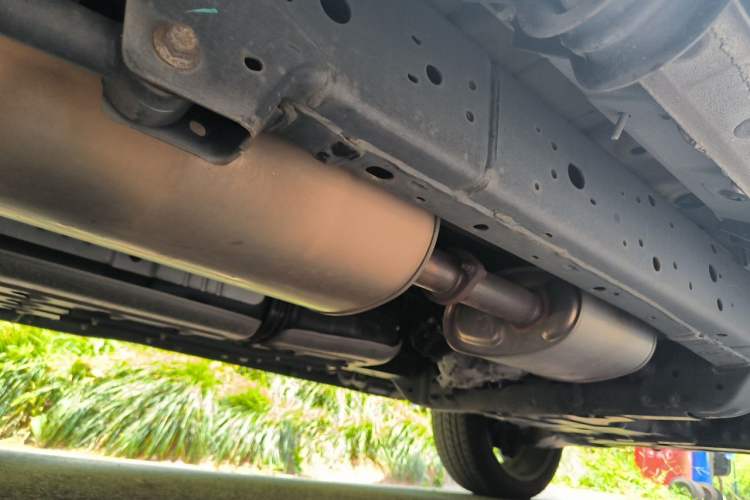 Used Tank 300  Chassis Rear Right